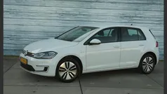 Wit Gebruikt 2018 VW e-Golf Hatchback | € 11.750 (Eerlijke prijs)