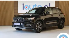 Zwart Gebruikt 2022 Volvo XC40 Inscription SUV | € 32.945 (Goede deal)