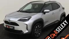 Grijs Gebruikt 2023 Toyota Yaris Cross SUV | € 28.990 (Eerlijke prijs)