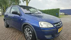 Gebruikt 2005 Opel Corsa Essentia Hatchback | € 999 (Goede deal)
