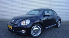 Zwart Gebruikt 2013 VW Beetle Sport Hatchback | € 8.250 (Eerlijke prijs)