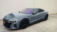 Grijs Gebruikt 2021 Audi RS e-tron GT Comfort Sedan | € 75.950 (Eerlijke prijs)