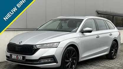 Occasion 2021 Skoda Octavia Stationwagen | € 19.995 (Eerlijke prijs)