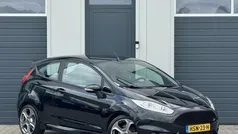 Zwart Gebruikt 2015 Ford Fiesta ST-Line Hatchback | € 8.995 (Super prijs)