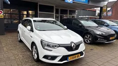Gebruikt 2017 Renault Mégane IV Zen Hatchback | € 7.750 (Goede deal)
