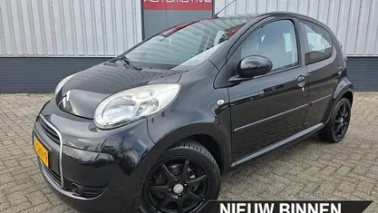 Zwart Occasion 2011 Citroën C1 SELECTION Hatchback | € 4.495 (Eerlijke prijs)