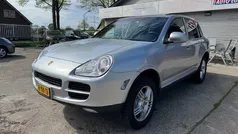 Grijs, metallic lak Gebruikt 2004 Porsche Cayenne SUV | € 12.500 (Eerlijke prijs)