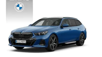Blauw Nieuw 2025 BMW 530e M Sport Stationwagen | € 86.548 (Eerlijke prijs)
