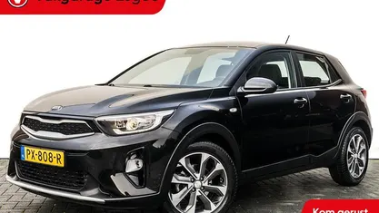 Zwart Occasion 2017 Kia Stonic SUV | € 13.740 (Eerlijke prijs)
