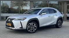 Grijs Gebruikt 2021 Lexus UX 250h Executive Line SUV | € 28.950 (Goede deal)