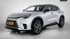 Grijs Gebruikt 2024 Lexus LBX SUV | € 42.950 (Eerlijke prijs)