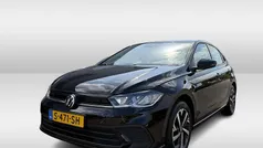 Zwart, metallic lak Gebruikt 2023 VW Polo Life Hatchback | € 19.750 (Eerlijke prijs)