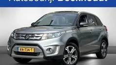 Gebruikt 2018 Suzuki Vitara SUV | € 17.900 (Eerlijke prijs)