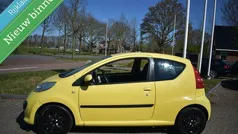 Geel Gebruikt 2007 Peugeot 107 Hatchback | € 1.450 (Eerlijke prijs)