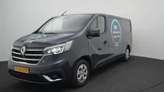 Grijs metallic Gebruikt 2024 Renault Trafic Komfort Van | € 34.950 (Eerlijke prijs)