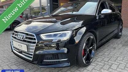 Zwart Occasion 2018 Audi S3 Sportback S-Line Hatchback | € 34.950 (Eerlijke prijs)