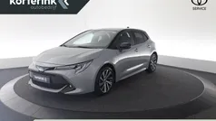 Grijs Gebruikt 2021 Toyota Corolla Hatchback | € 22.950 (Eerlijke prijs)