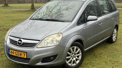 Occasion Opel Zafira 150 PK (110 kW) 2008 Grijs MPV