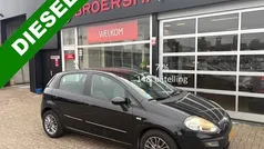 Gebruikt 2011 Fiat Punto Evo Dynamic Hatchback | € 3.000 (Eerlijke prijs)