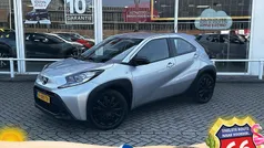 Gebruikt 2022 Toyota Aygo Play Hatchback | € 16.950 (Eerlijke prijs)