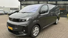 Gebruikt 2025 Opel Vivaro-e Combi Van | € 39.950 (Goede deal)