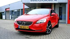 Gebruikt 2017 Volvo V40 Inscription Stationwagen | € 16.450 (Eerlijke prijs)