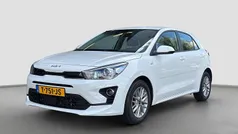 Wit Gebruikt 2023 Kia Rio Hatchback | € 17.945 (Eerlijke prijs)