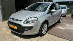 Grijs Gebruikt 2010 Fiat Punto Evo Dynamic Hatchback | € 4.450 (Eerlijke prijs)
