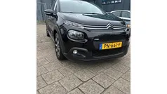 Zwart Gebruikt 2017 Citroën C3 PureTech Hatchback | € 7.499 (Super prijs)