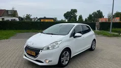 Wit Gebruikt 2013 Peugeot 208 Allure Hatchback | € 5.950 (Eerlijke prijs)