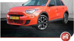 Gebruikt 2024 Fiat 600 La Prima SUV | € 29.920 (Eerlijke prijs)