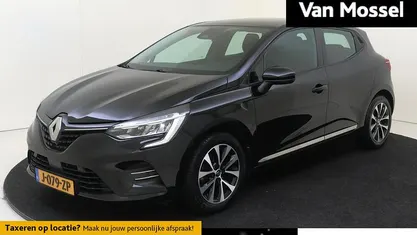 Zwart Occasion 2020 Renault Clio V Zen Hatchback | € 12.935 (Eerlijke prijs)