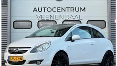 Wit, metallic lak Gebruikt 2009 Opel Corsa Sport Hatchback | € 2.950 (Goede deal)