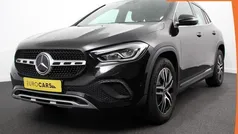 Zwart Gebruikt 2021 Mercedes GLA200 Progressive SUV | € 33.890 (Eerlijke prijs)