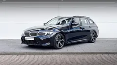 Gebruikt 2024 BMW 318 Shadowline Stationwagen | € 43.900 (Goede deal)
