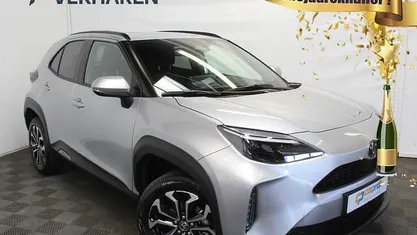 Gebruikt 2025 Toyota Yaris Cross SUV | € 29.690 (Eerlijke prijs)