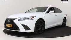 Wit Gebruikt 2023 Lexus ES300H Sport Design Packet Sedan | € 47.945 (Eerlijke prijs)