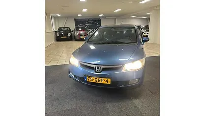 Occasion 2008 Honda Civic Hybrid Sedan | € 1.950 (Goede deal)
