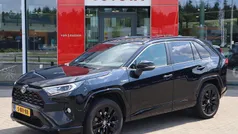 Zwart Gebruikt 2021 Toyota RAV4 Hybrid Edition SUV | € 39.400 (Eerlijke prijs)