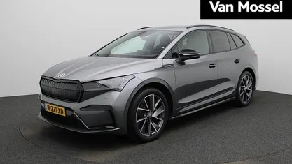 Grijs Gebruikt 2021 Skoda Enyaq iV SportLine SUV | € 26.900 (Eerlijke prijs)