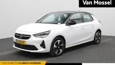 Wit Gebruikt 2023 Opel Corsa-e Hatchback | € 19.940 (Eerlijke prijs)