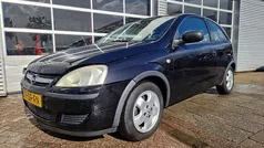 Gebruikt 2005 Opel Corsa Essentia Hatchback | € 899 (Goede deal)