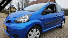 Gebruikt 2011 Toyota Aygo Hatchback | € 3.895 (Eerlijke prijs)