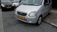 Grijs Gebruikt 2002 Suzuki Wagon R Hatchback | € 1.650 (Eerlijke prijs)