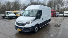 Wit Gebruikt 2022 Iveco Daily Van | € 23.950 (Eerlijke prijs)