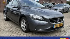 Grijs Gebruikt 2014 Volvo V40 Kinetic Stationwagen | € 8.950 (Goede deal)