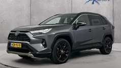 Grijs Gebruikt 2022 Toyota RAV4 Hybrid Style SUV | € 36.400 (Eerlijke prijs)