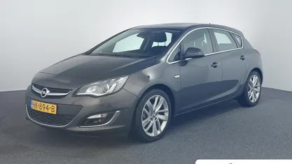 Occasion 2015 Opel Astra Sport Hatchback | € 13.395 (Eerlijke prijs)