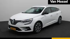 Blanc glacier Gebruikt 2024 Renault Mégane GrandTour Techno Stationwagen | € 26.940 (Eerlijke prijs)