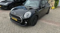 Gebruikt 2017 Mini Cooper Business Hatchback | € 12.599 (Super prijs)